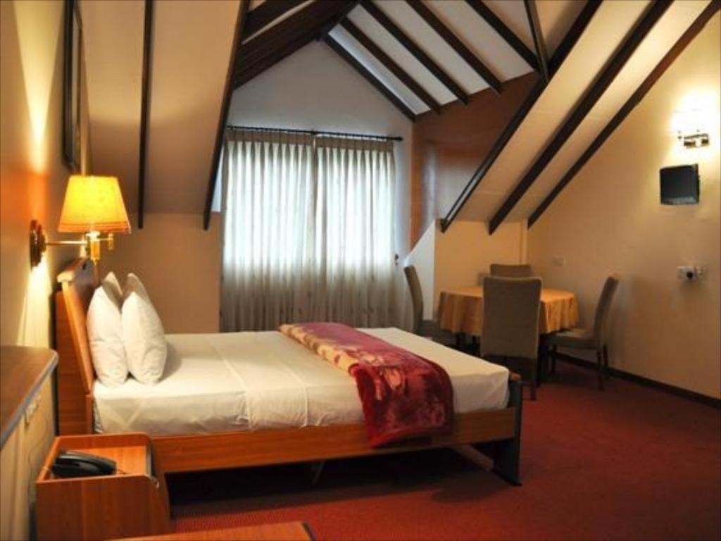 Stamford Star Hotel Nuwara Eliya Zewnętrze zdjęcie